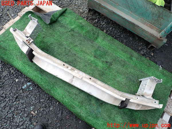 1UPJ-9241701014]レクサス・CT200h(ZWA10)フロントバンパーホースメント 中古_2