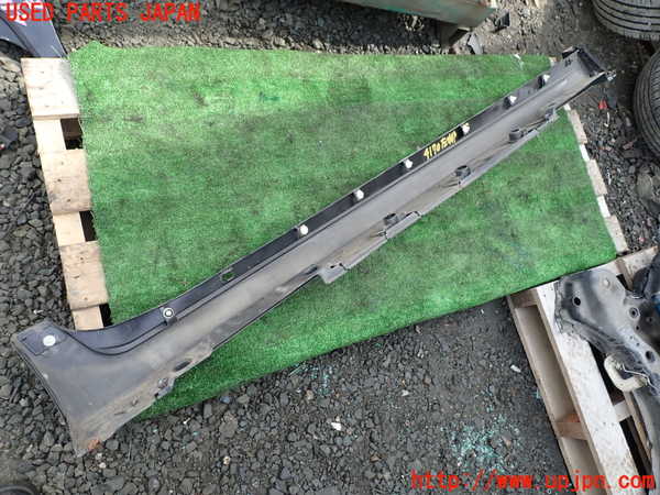 1UPJ-9241701392]レクサス・CT200h(ZWA10)左サイドステップ 中古_4