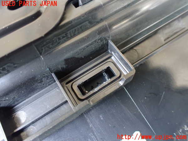 1UPJ-9241706629]レクサス・CT200h(ZWA10)モニター 中古_3