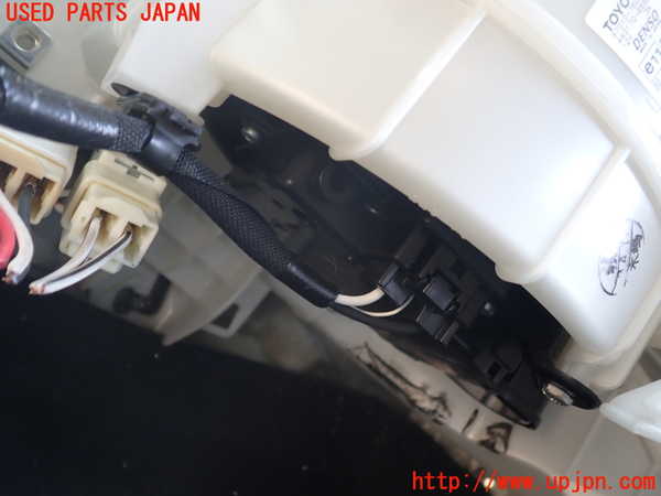 1UPJ-9241706095]レクサス・CT200h(ZWA10)ブロアファン(ブロアーファン) 中古_2