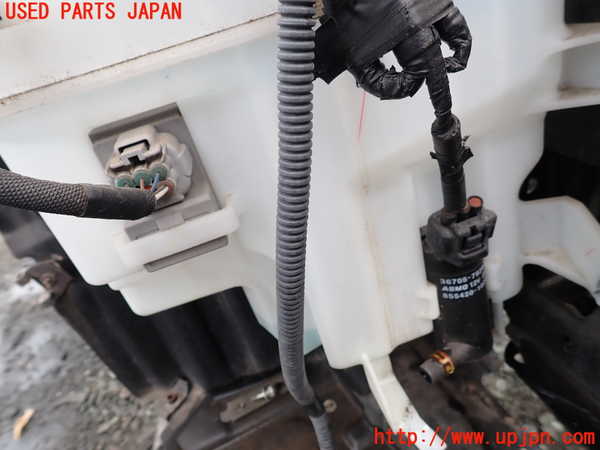 1UPJ-9241706791]レクサス・CT200h(ZWA10)ウォッシャータンク1 中古_2