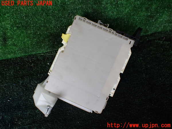1UPJ-9241706741]レクサス・CT200h(ZWA10)ヒューズボックス1 (室内) 中古_2