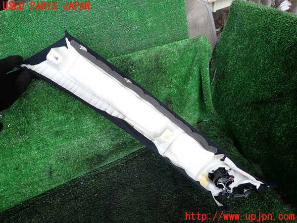 1UPJ-9241707655]レクサス・CT200h(ZWA10)右フロントピラートリム 中古_2