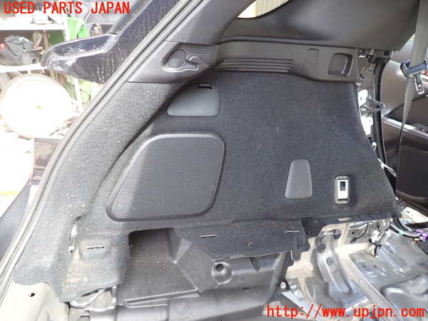1UPJ-9241707680]レクサス・CT200h(ZWA10)左リアピラートリム 中古_3