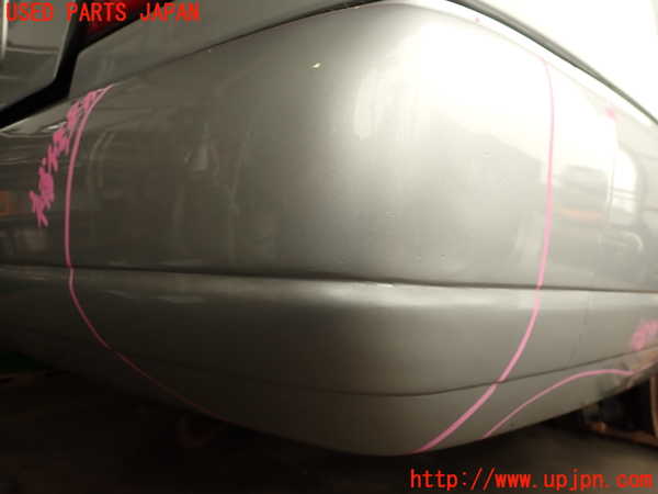 2UPJ-9241721610]グロリア(Y32)リアバンパー 中古_4