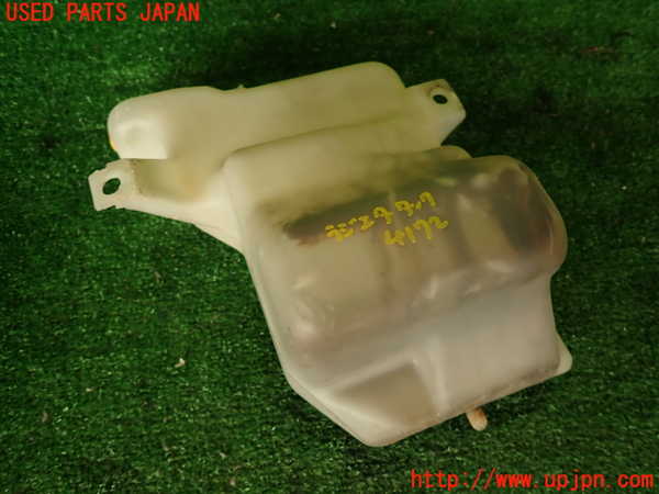 2UPJ-9241722410]グロリア(Y32)ラジエータータンク 中古_2