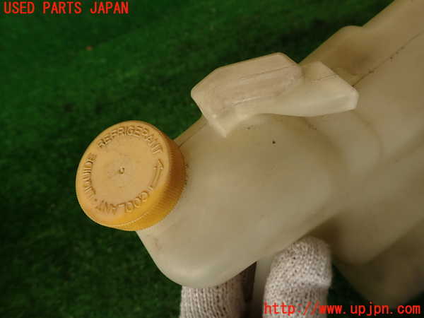 2UPJ-9241722410]グロリア(Y32)ラジエータータンク 中古_3