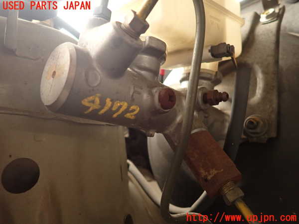 2UPJ-9241724050]グロリア(Y32)ブレーキマスターシリンダー 中古_2