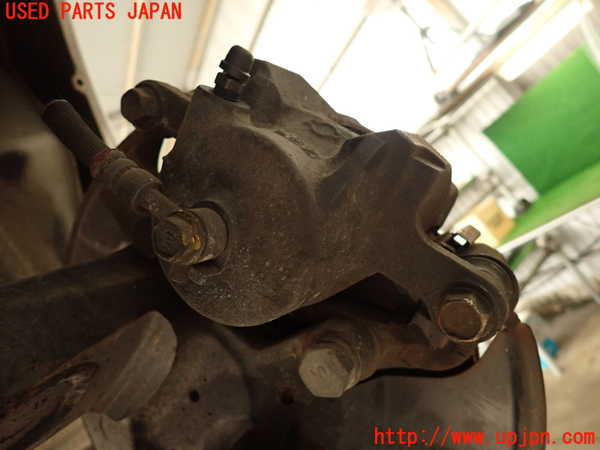 2UPJ-9241724085]グロリア(Y32)左フロントキャリパー 中古_2
