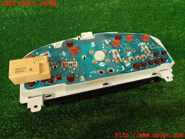 2UPJ-9241726170]グロリア(Y32)スピードメーター 中古_3
