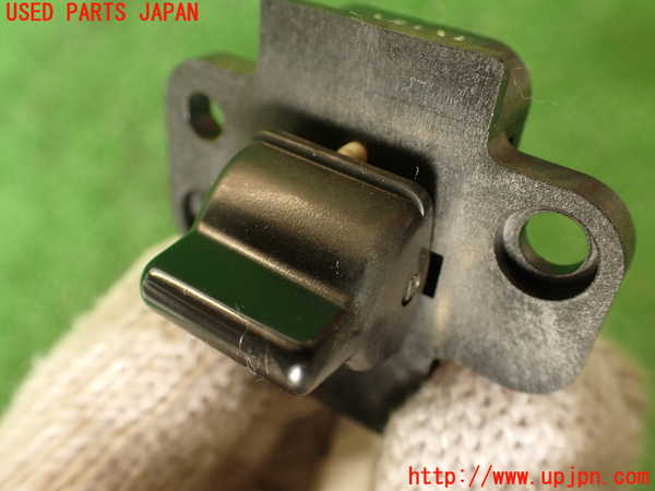 2UPJ-9241726245]グロリア(Y32)左前パワーウィンドウスイッチ 中古_2