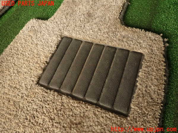 2UPJ-9241727800]グロリア(Y32)フロアマット 中古　（2列5枚）_3
