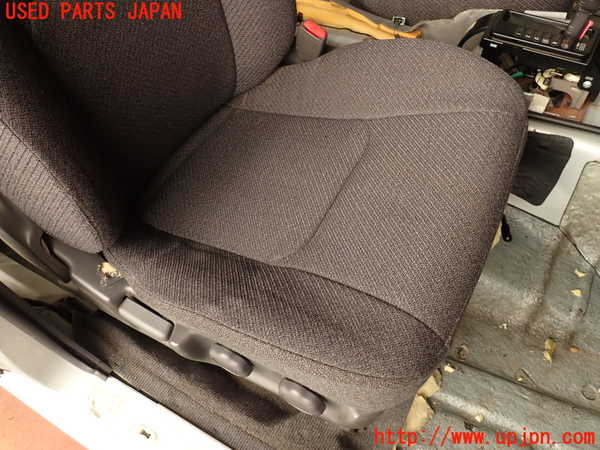 2UPJ-9241727035]グロリア(Y32)運転席シート 中古_2