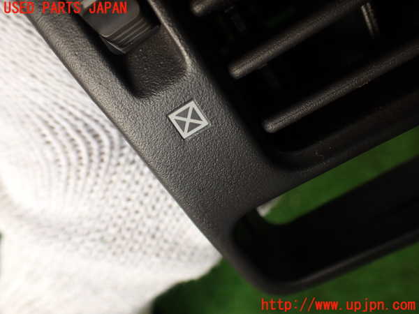2UPJ-9241727527]グロリア(Y32)エアコン吹き出し口2 中古 右_2