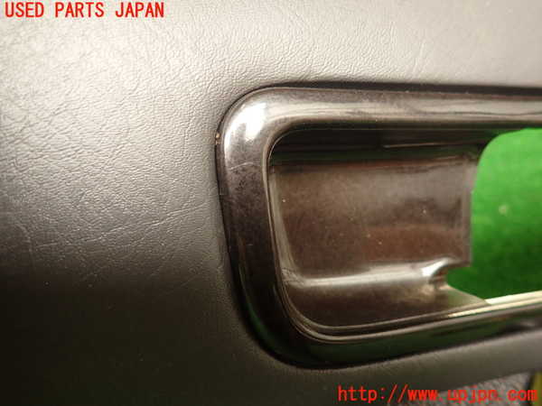 2UPJ-9241721294]グロリア(Y32)右後ドア内張り 中古_3