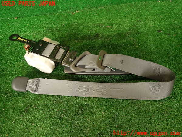 2UPJ-9241727075]グロリア(Y32)助手席シートベルト 中古_2