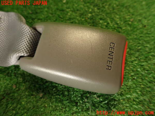 2UPJ-9241727135]グロリア(Y32)真中2列目シートベルト 中古_4