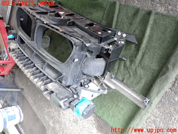 2UPJ-9241731041]BMW X3(WX20)F25 コアサポート 中古_3