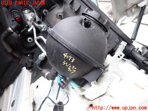 2UPJ-9241732410]BMW X3(WX20)F25 ラジエータータンク 中古_2