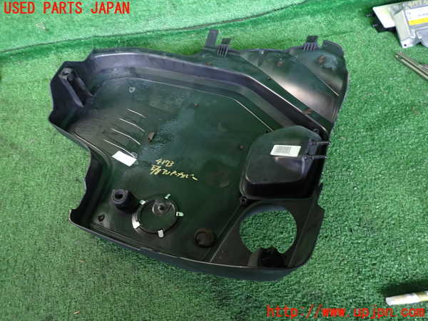 2UPJ-9241732160]BMW X3(WX20)F25 エンジンアッパーカバー 中古_2
