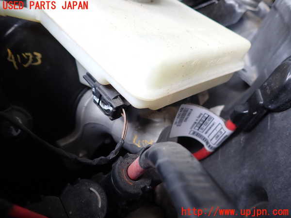 2UPJ-9241734050]BMW X3(WX20)F25 ブレーキマスターシリンダー 中古_2