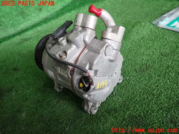 2UPJ-9241736025]BMW X3(WX20)F25 エアコンコンプレッサー 中古_2