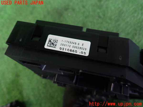 2UPJ-9241736742]BMW X3(WX20)F25 ヒューズボックス2 中古 (室内 運転席側)_3