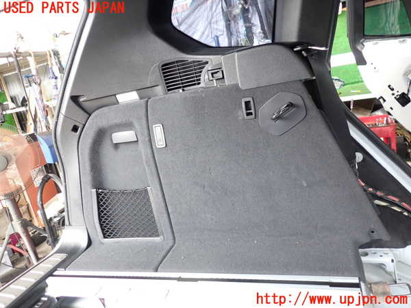 2UPJ-9241737680]BMW X3(WX20)F25 左リアピラートリム 中古_3