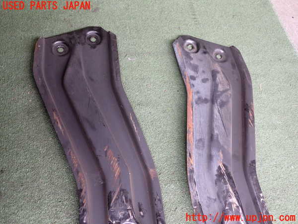 2UPJ-9241745296]アルファロメオ・156 GTA(932AXB)メンバー1 (ジャンク品) 中古_3