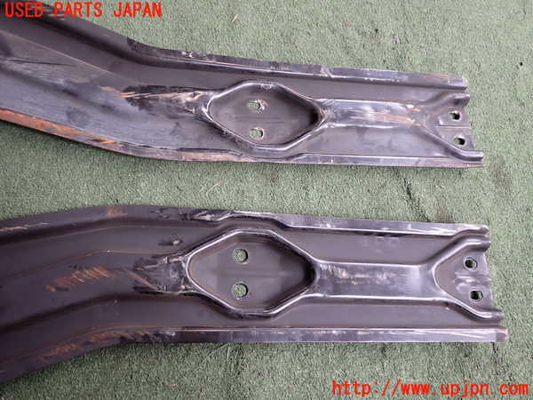 2UPJ-9241745296]アルファロメオ・156 GTA(932AXB)メンバー1 (ジャンク品) 中古_4