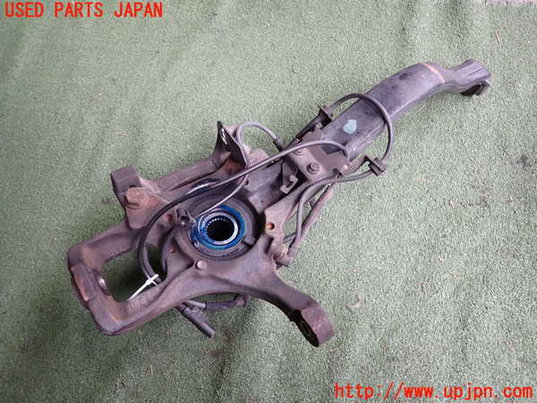 2UPJ-9241744290]アルファロメオ・156 GTA(932AXB)右フロントナックルハブ 中古_2
