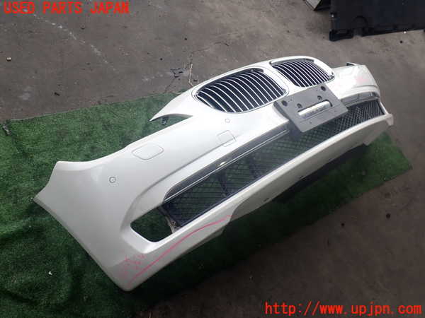 2UPJ-9241751010]BMW 740i F01(KA30)フロントバンパー 中古_3