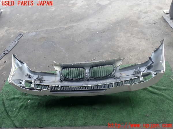 2UPJ-9241751010]BMW 740i F01(KA30)フロントバンパー 中古_5