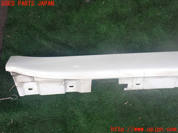 2UPJ-9241751390]BMW 740i F01(KA30)右サイドステップ 中古_2