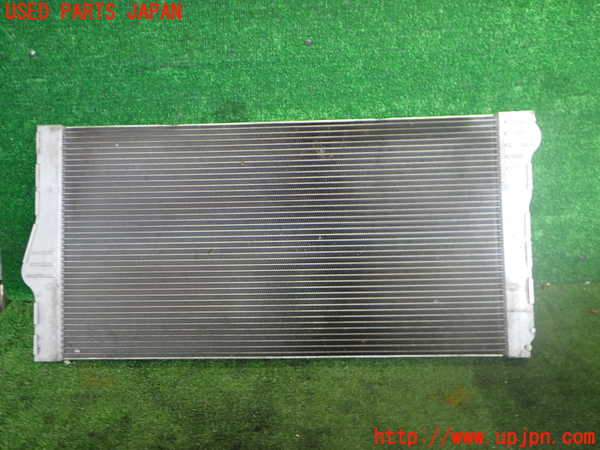 2UPJ-9241752321]BMW 740i F01(KA30)ラジエーター1 中古_2