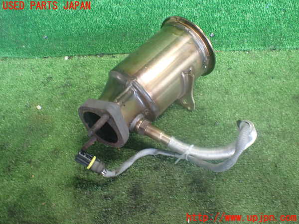 2UPJ-9241752661]BMW 740i F01(KA30)触媒1 中古_2