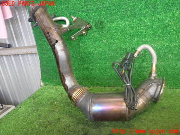 2UPJ-9241752662]BMW 740i F01(KA30)触媒2 中古_2