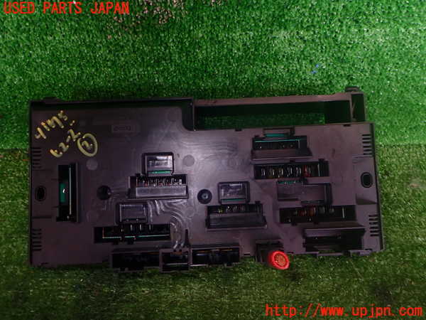 2UPJ-9241756742]BMW 740i F01(KA30)ヒューズボックス2(室内助手席側) 中古_2