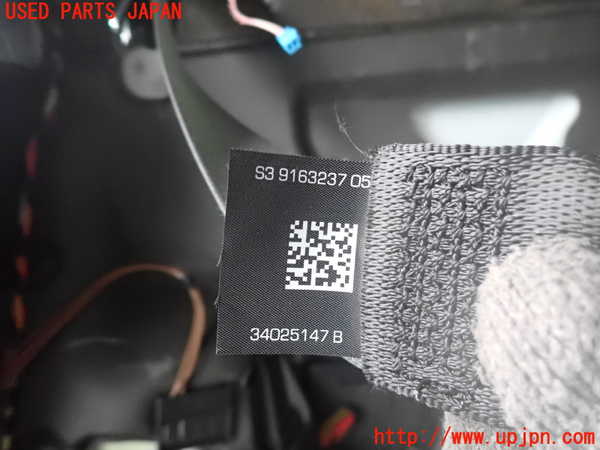 2UPJ-9241757155]BMW 740i F01(KA30)右2列目シートベルト 中古_2