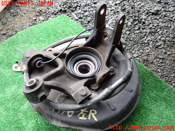 1UPJ-9241764305]セルシオ(UCF20)左リアナックルハブ 中古_2