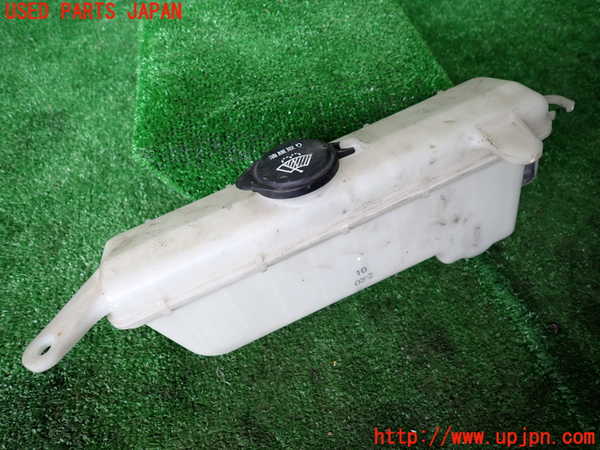 1UPJ-9241766792]セルシオ(UCF20)ウォッシャータンク2 中古_2