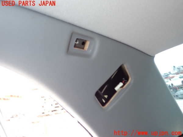 1UPJ-9241767675]セルシオ(UCF20)右リアピラートリム 中古_3