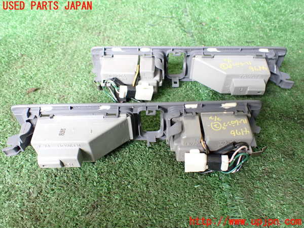 1UPJ-9241766412]セルシオ(UCF20)ルームランプ2 (2列目) 中古_2