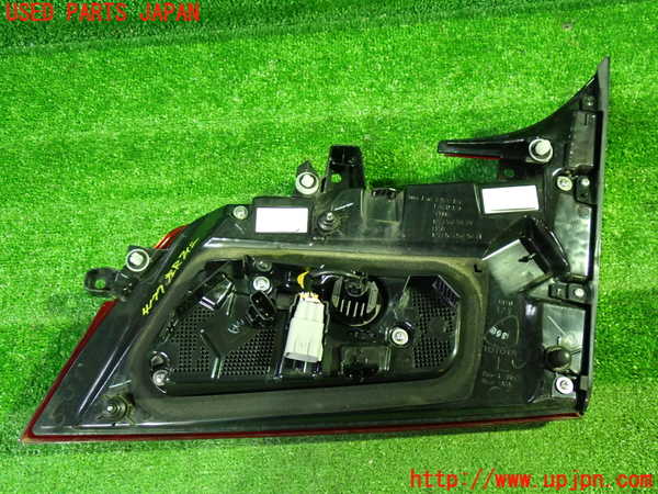 1UPJ-9241771552]アルファード(AGH30W)左リアフィニッシャー 中古_2