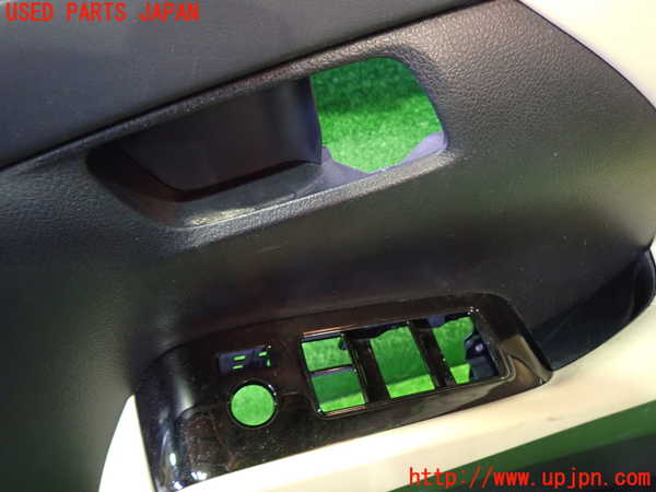 1UPJ-9241771234]アルファード(AGH30W)右前ドア内張り 中古_2