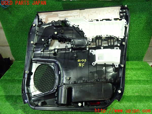 1UPJ-9241771264]アルファード(AGH30W)左前ドア内張り 中古_4