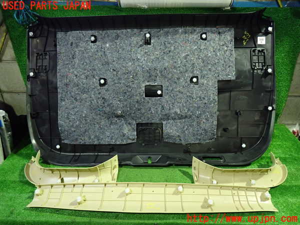 1UPJ-9241771578]アルファード(AGH30W)バックドア内張り 中古_2