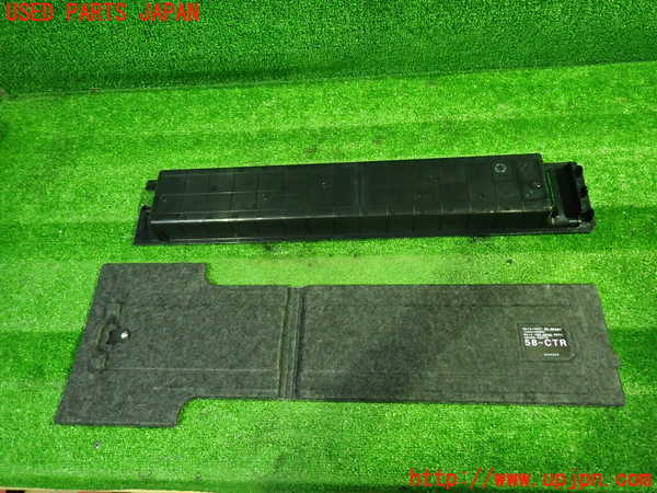 1UPJ-9241777772]アルファード(AGH30W)ラゲッジトレイ2 中古_2