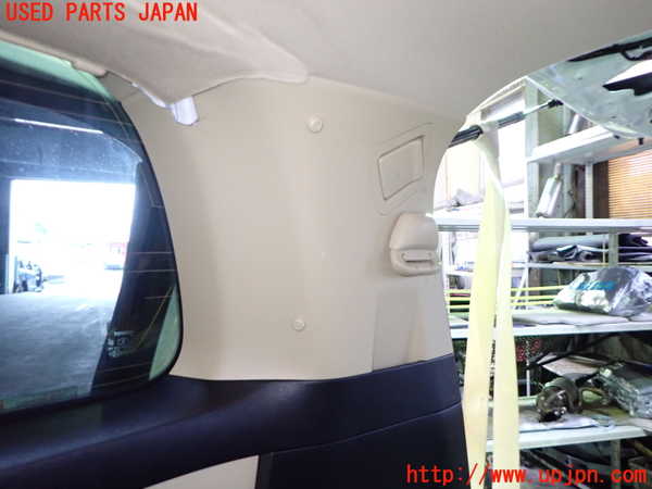 1UPJ-9241777675]アルファード(AGH30W)右リアピラートリム 中古_3