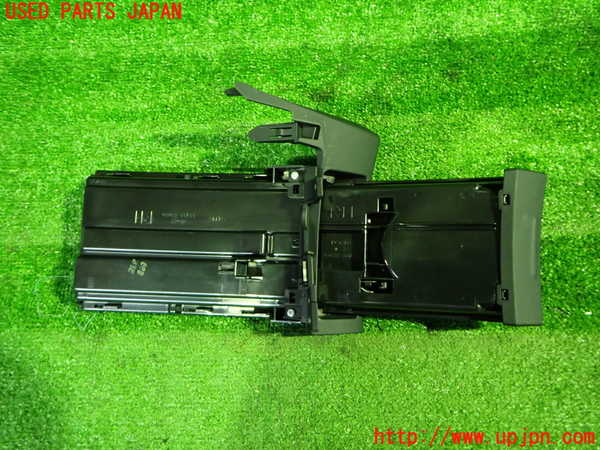 1UPJ-9241777810]アルファード(AGH30W)ドリンクホルダー 中古_3
